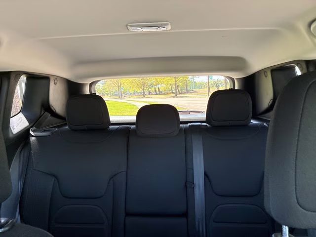 2021 Jetset Blue Clearcoat Jeep Renegade Latitude 4X4 SUV
