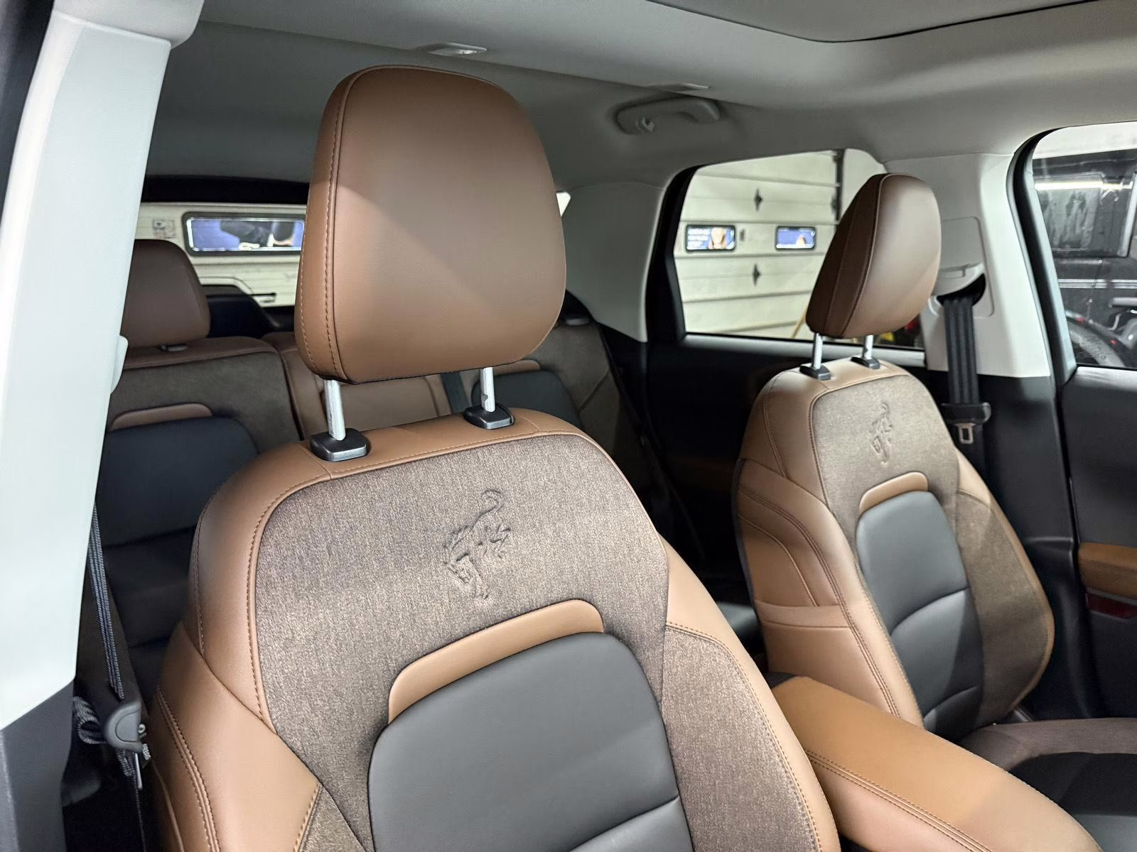 2026 Space White Metallic Ford Bronco Sport Outer Banks 4X4 SUV