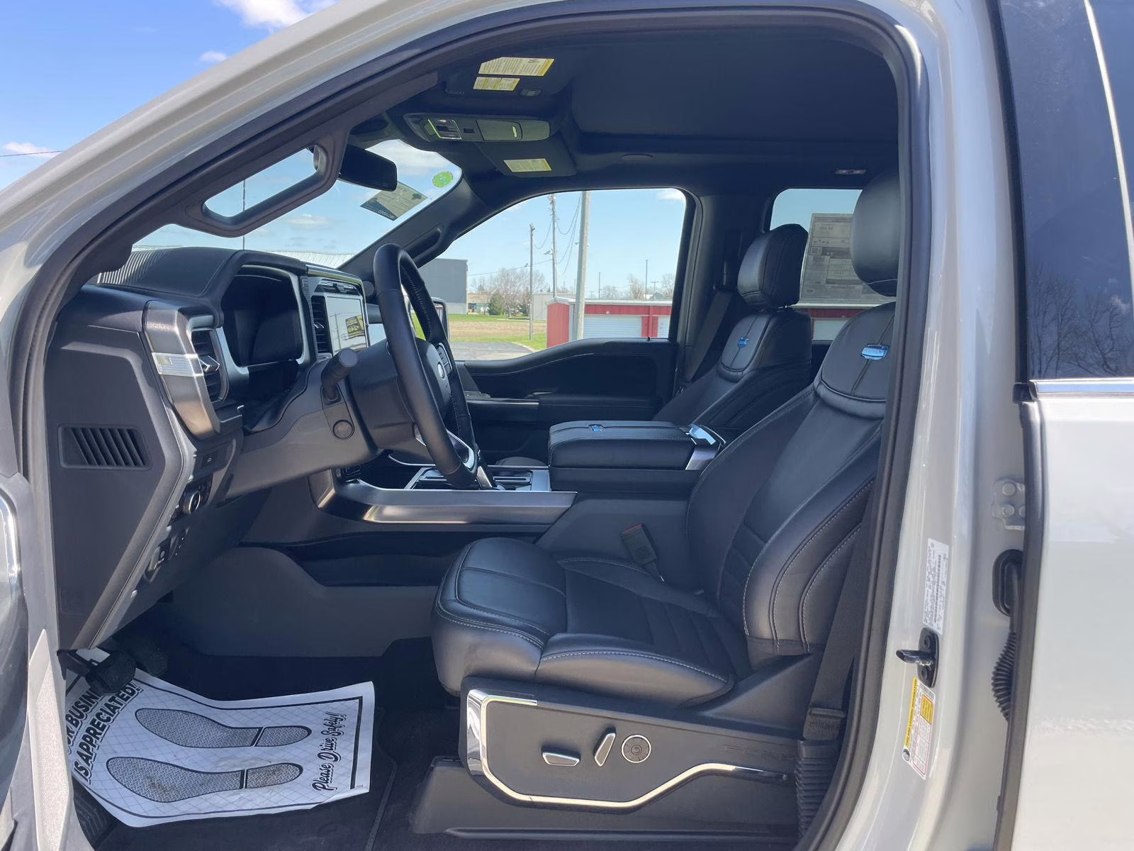 2026 Avalanche Ford F-150 Platinum 4X4 Truck