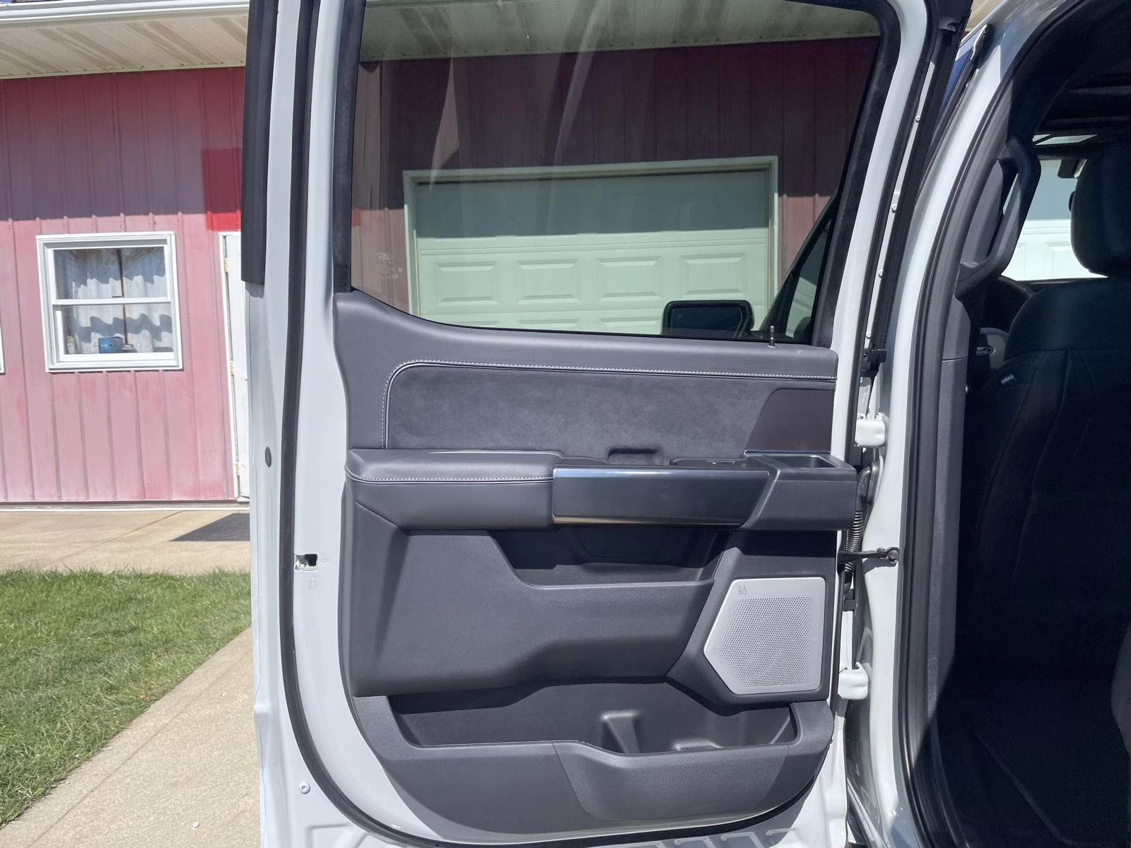 2026 Avalanche Ford F-150 Platinum 4X4 Truck