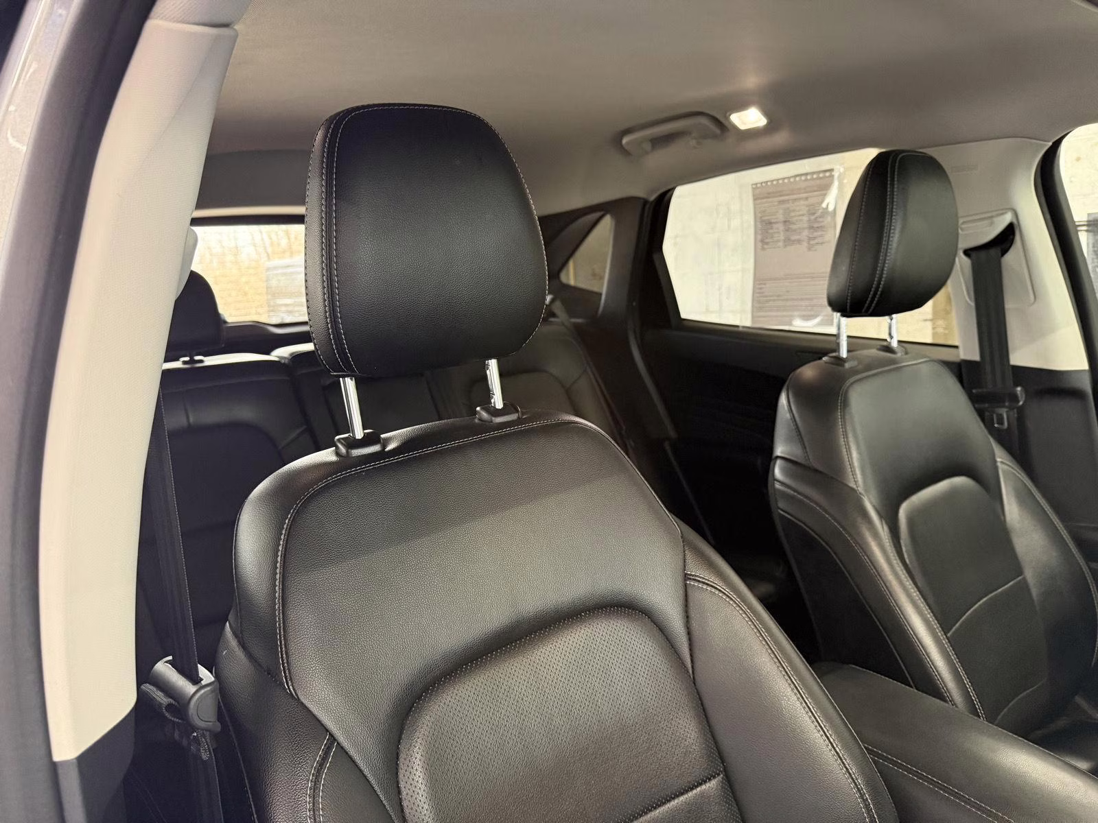 2022 Iconic Silver Metallic Ford Escape SEL FWD SUV