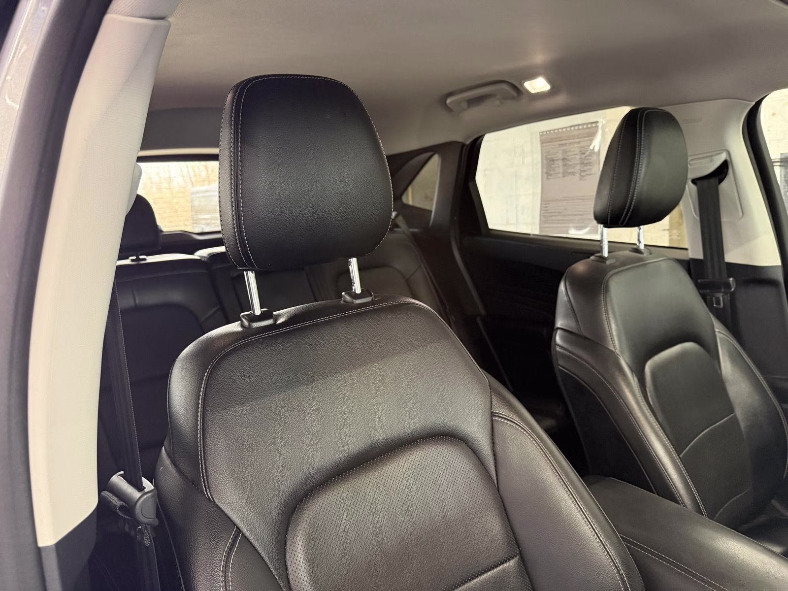 2022 Iconic Silver Metallic Ford Escape SEL FWD SUV
