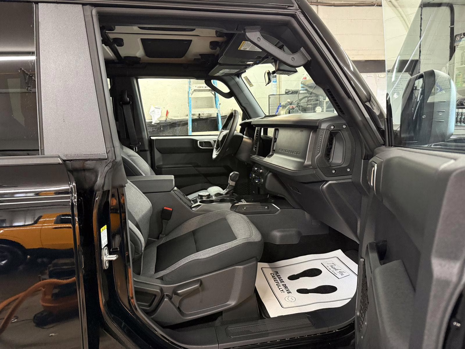 2026 Shadow Black Ford Bronco Big Bend 4X4 SUV