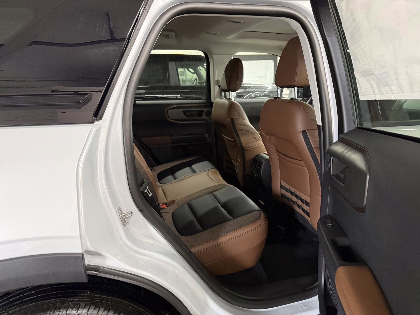 2026 Space White Metallic Ford Bronco Sport Outer Banks 4X4 SUV