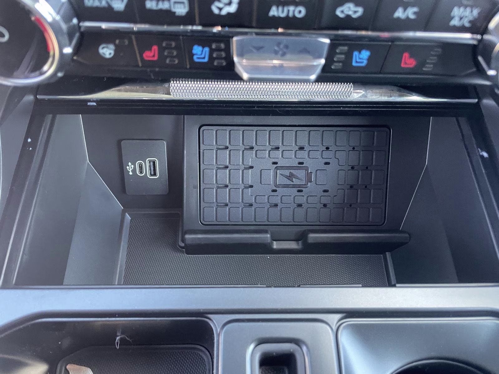 2026 Avalanche Gray Ford F-150 Platinum 4X4 Truck