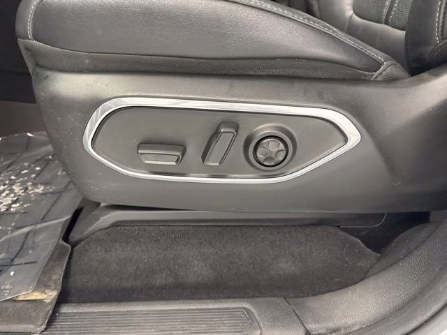 2022 Bright White Clearcoat Jeep Wagoneer Series II 4X4 SUV