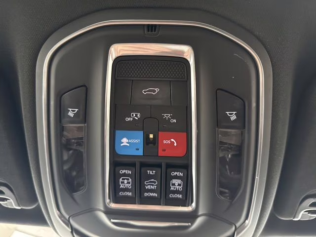 2022 Bright White Clearcoat Jeep Wagoneer Series II 4X4 SUV