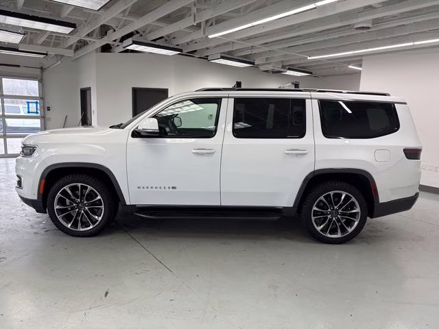 2022 Bright White Clearcoat Jeep Wagoneer Series II 4X4 SUV