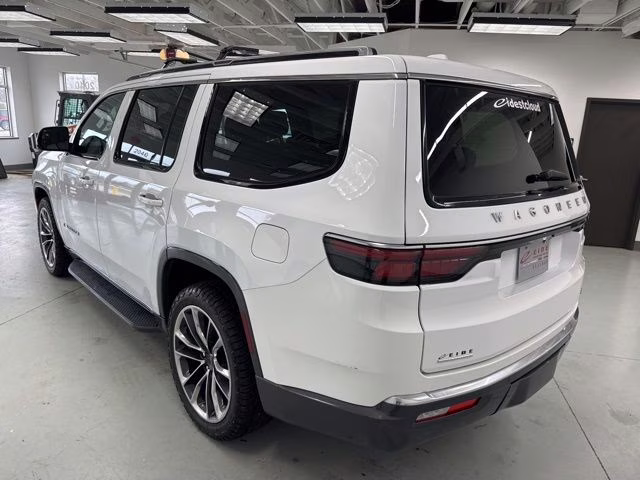 2022 Bright White Clearcoat Jeep Wagoneer Series II 4X4 SUV