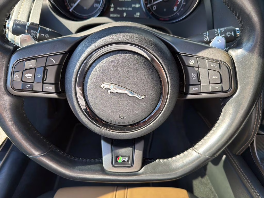 2016 British Racing Green Metallic Jaguar F-TYPE R AWD Coupe