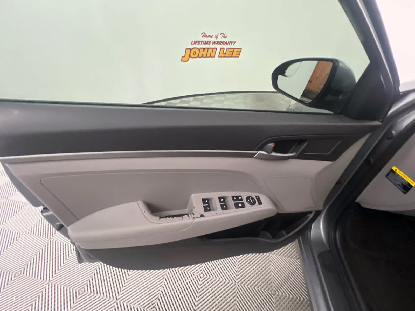 2017 Galactic Gray Hyundai Elantra SE FWD Sedan