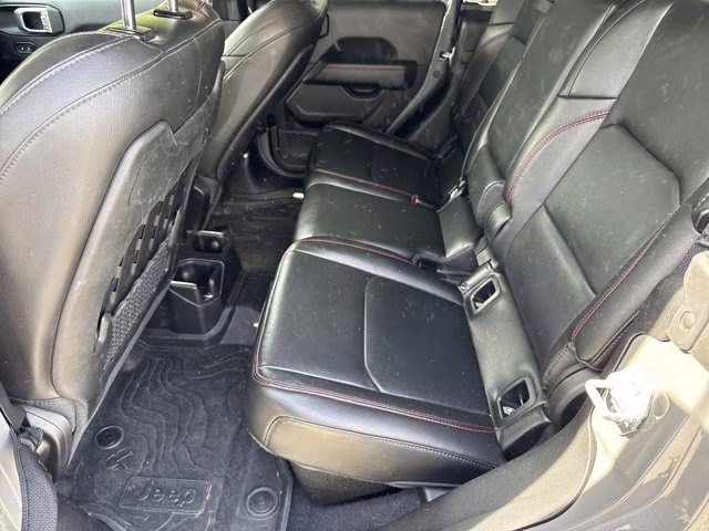 2021 Sting-Gray Clearcoat Jeep Gladiator 4X4 Truck