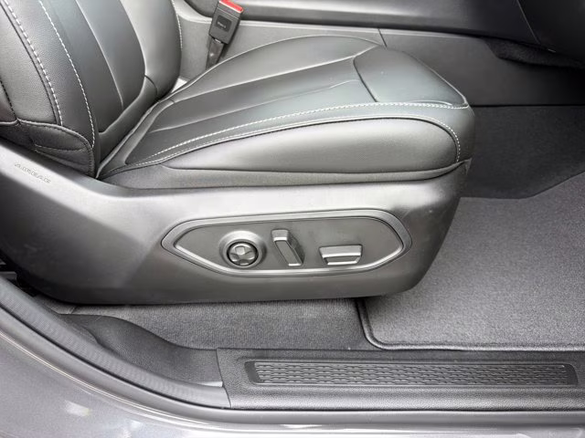 2026 Baltic Gray Metallic Clearcoat Jeep Grand Cherokee L Limited RWD SUV