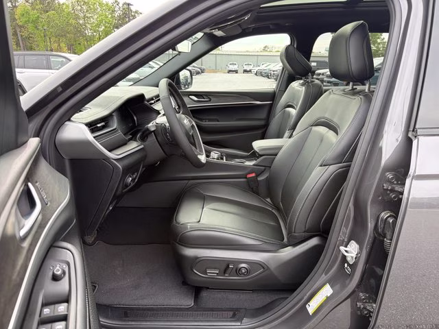2026 Baltic Gray Metallic Clearcoat Jeep Grand Cherokee L Limited RWD SUV