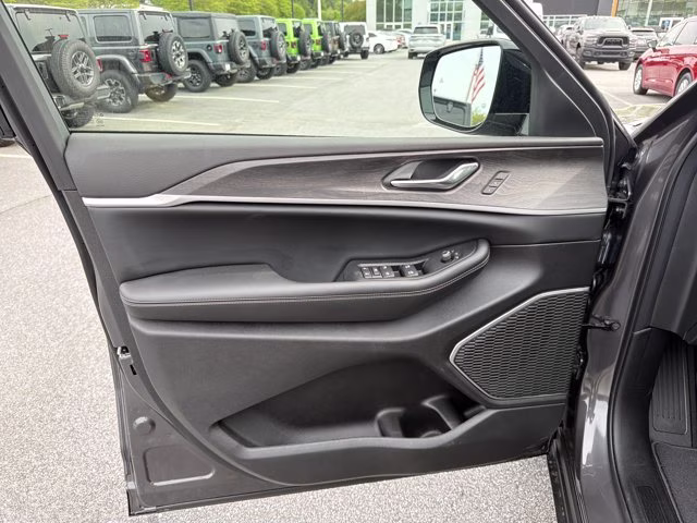 2026 Baltic Gray Metallic Clearcoat Jeep Grand Cherokee L Limited RWD SUV
