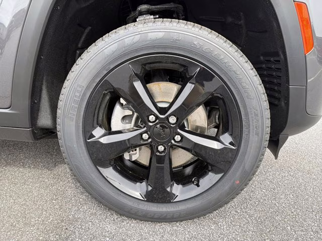 2026 Baltic Gray Metallic Clearcoat Jeep Grand Cherokee L Limited RWD SUV