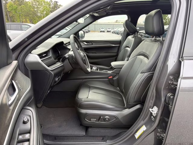 2026 Baltic Gray Metallic Clearcoat Jeep Grand Cherokee L Limited RWD SUV