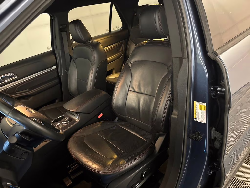 2018 Blue Metallic Ford Explorer Sport 4X4 SUV
