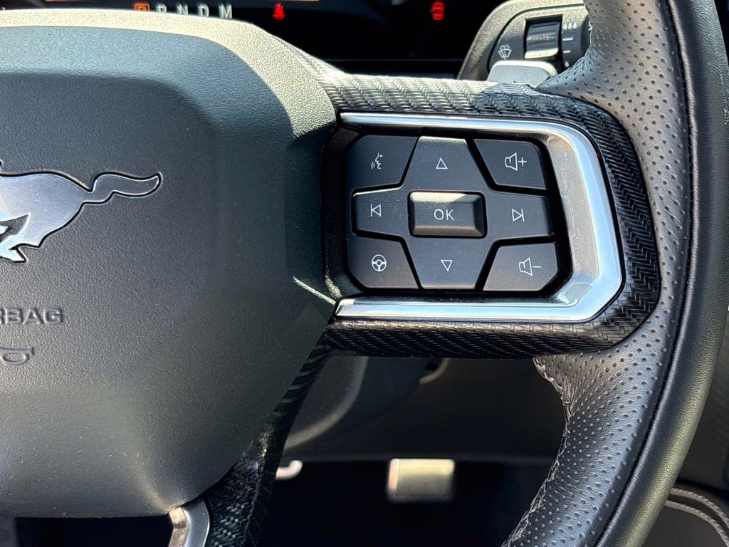 2025 Molten Magenta Metallic Tri-Coat Ford Mustang GT Premium RWD Coupe