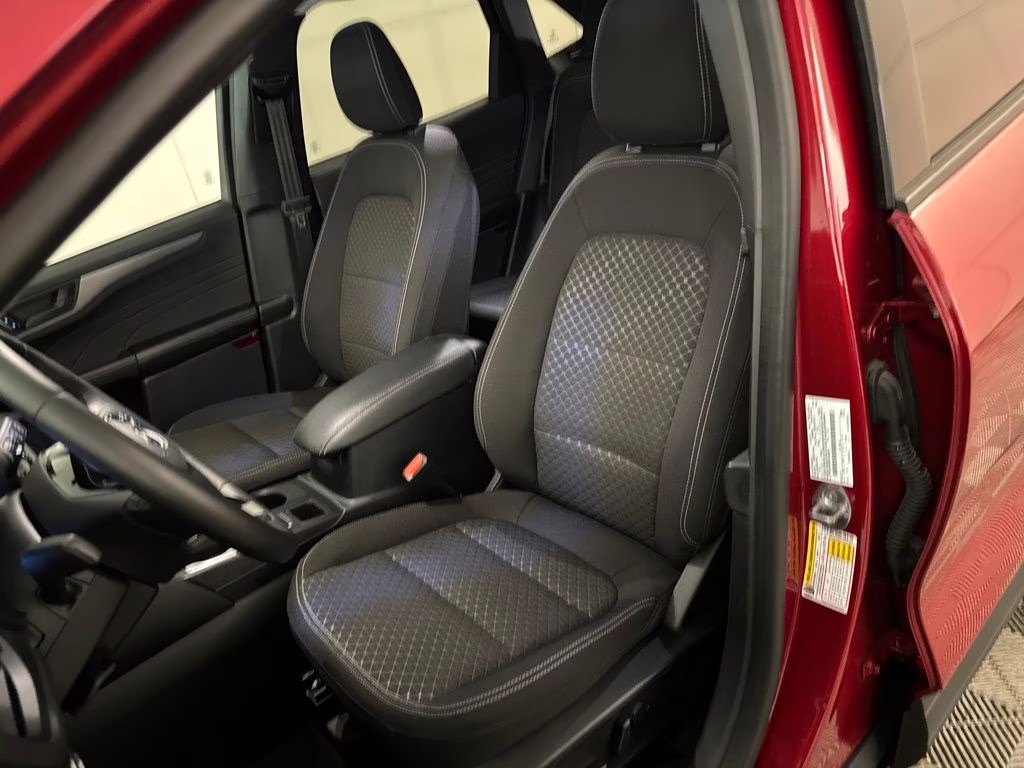 2023 Red Metallic Ford Escape Active FWD SUV