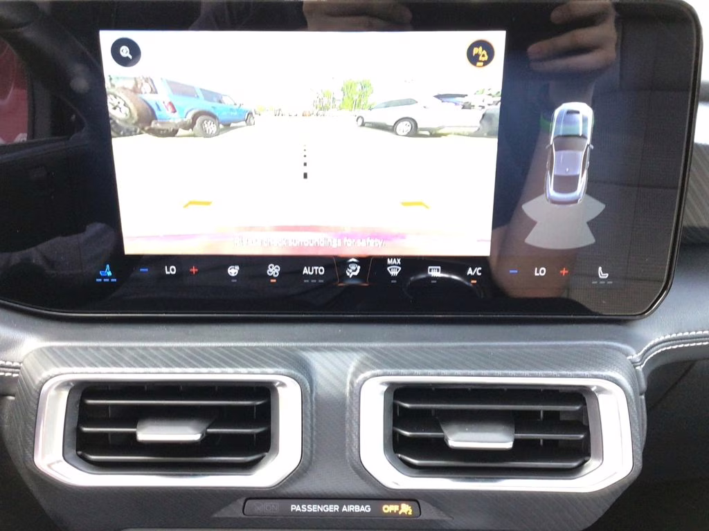 2025 Molten Magenta Metallic Tri-Coat Ford Mustang GT Premium RWD Coupe