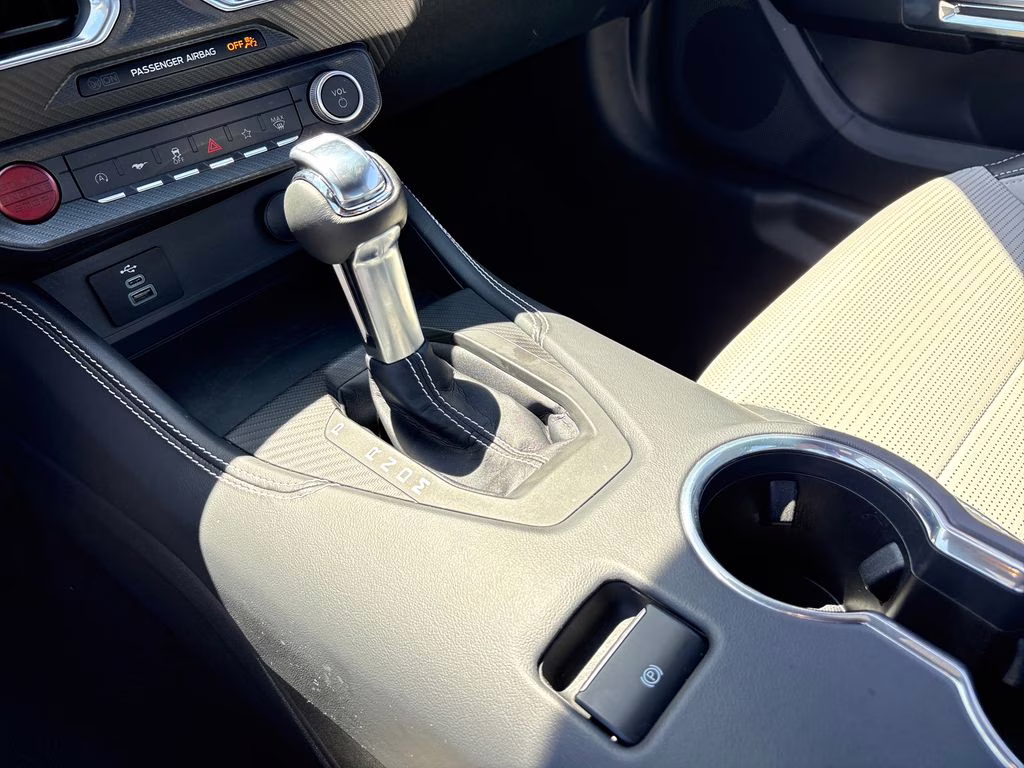 2025 Molten Magenta Metallic Tri-Coat Ford Mustang GT Premium RWD Coupe