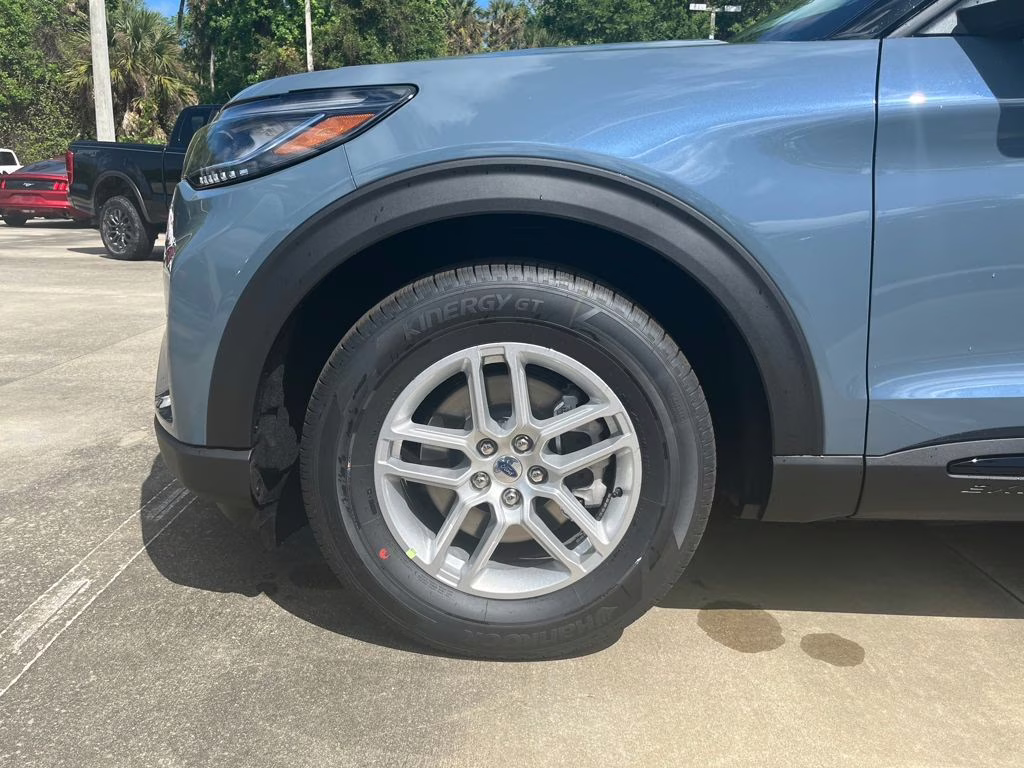 2026 Vapor Blue Ford Explorer Active RWD SUV