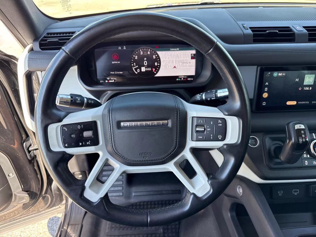 2020 Santorini Black Metallic Land Rover Defender 110 HSE AWD SUV