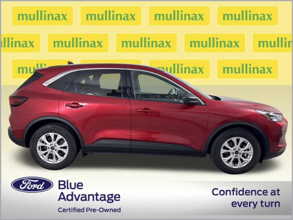 2023 Red Metallic Ford Escape Active FWD SUV
