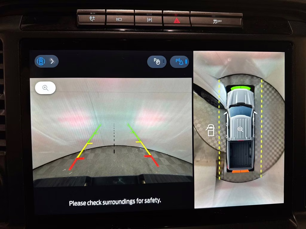 2024 Oxford White Ford F-150 XLT 4X4 Truck