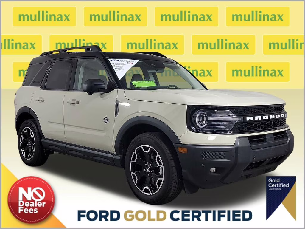 2025 Desert Sand Ford Bronco Sport Outer Banks 4X4 SUV