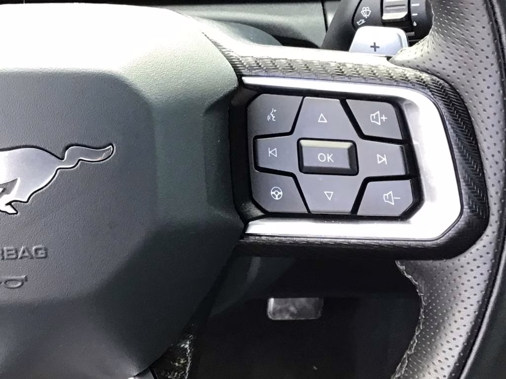 2025 Molten Magenta Metallic Tri-Coat Ford Mustang GT Premium RWD Coupe