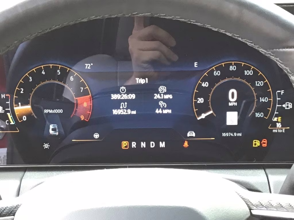 2025 Molten Magenta Metallic Tri-Coat Ford Mustang GT Premium RWD Coupe