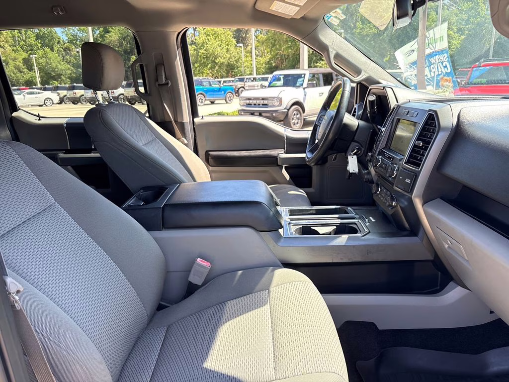 2018 Shadow Black Ford F-150 XLT 4X4 Truck