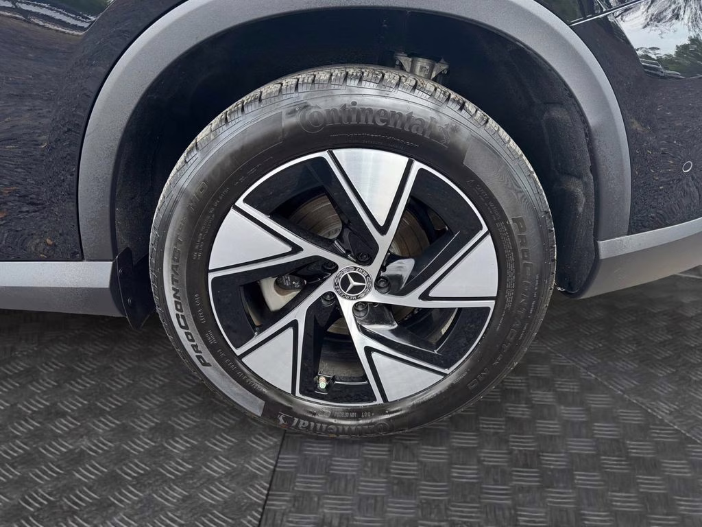 2024 Black Mercedes-Benz GLC GLC 300 4MATIC AWD SUV