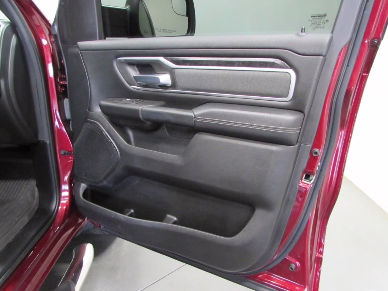 2023 Flame Red Clearcoat Ram 1500 Big Horn/Lone Star 4X4 Truck
