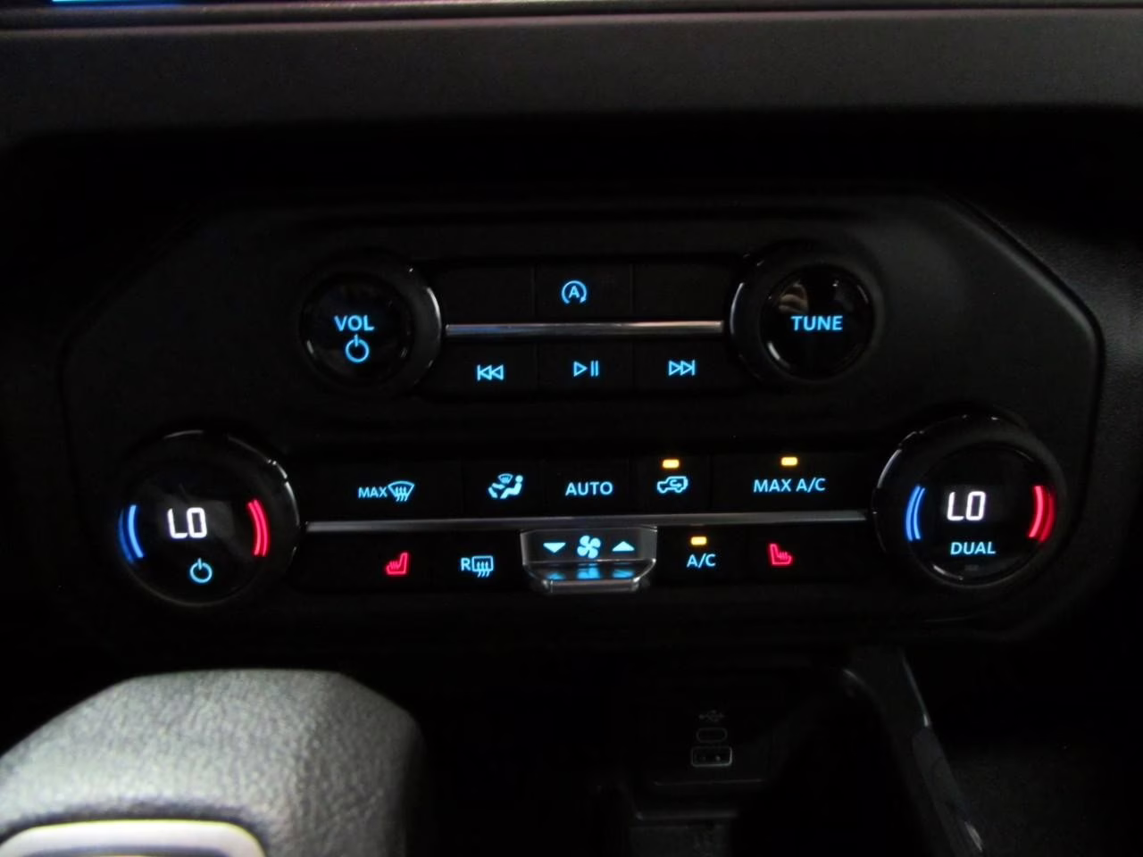 2026 Avalanche Gray Ford Bronco Big Bend 4X4 SUV