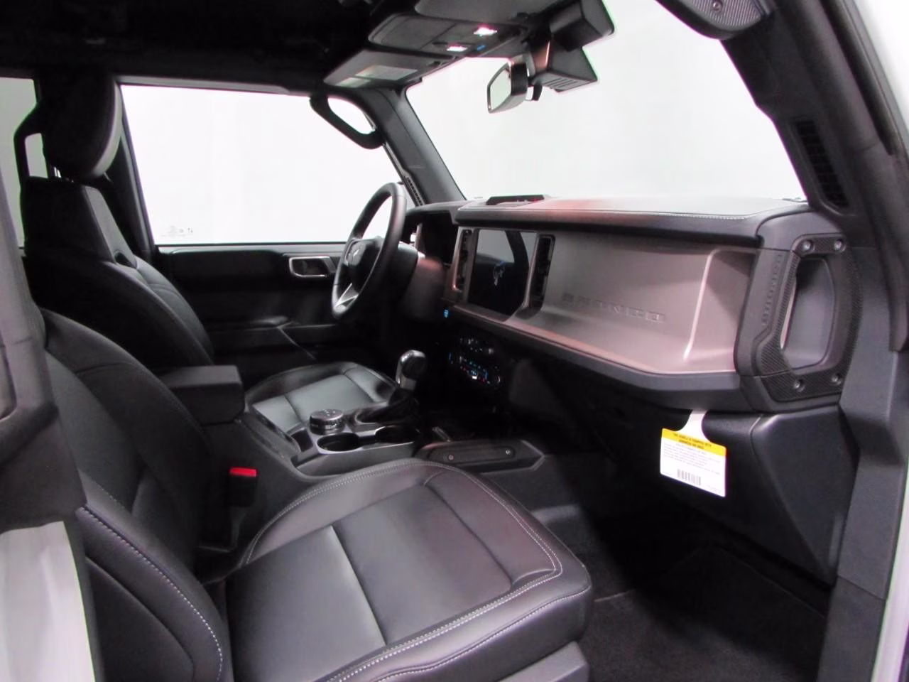 2026 Avalanche Gray Ford Bronco Outer Banks 4X4 SUV