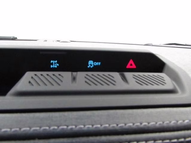 2026 Avalanche Gray Ford Bronco Outer Banks 4X4 SUV