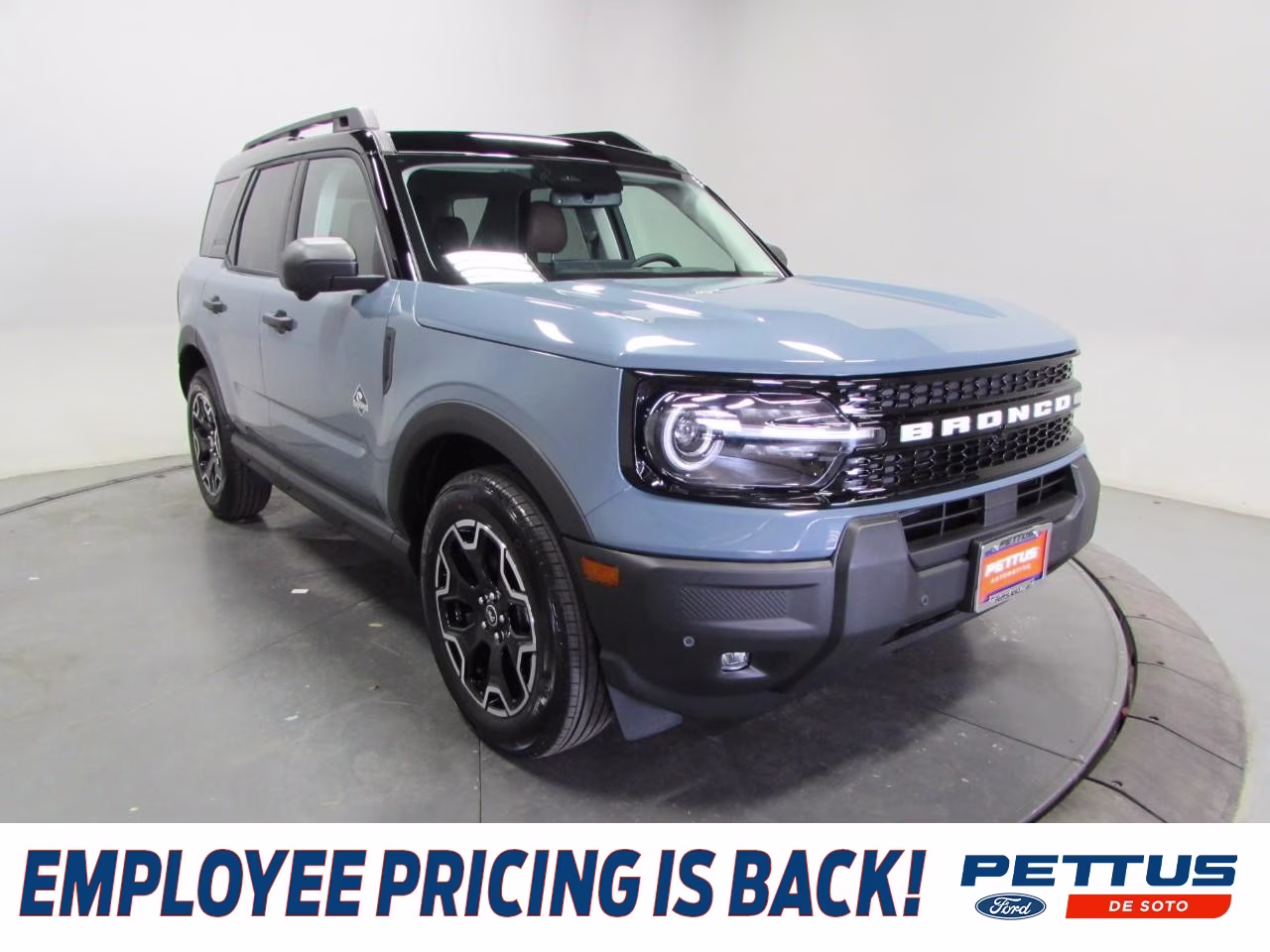2026 Azure Gray Metallic Tri-Coat Ford Bronco Sport Outer Banks 4X4 SUV