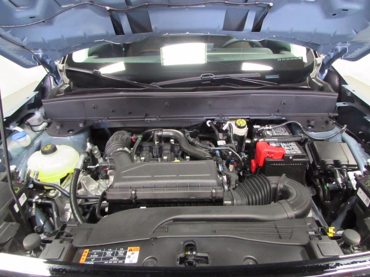 2026 Azure Gray Metallic Tri-Coat Ford Bronco Sport Outer Banks 4X4 SUV