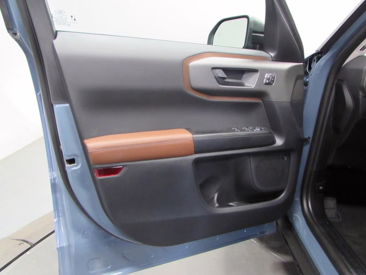 2026 Azure Gray Metallic Tri-Coat Ford Bronco Sport Outer Banks 4X4 SUV