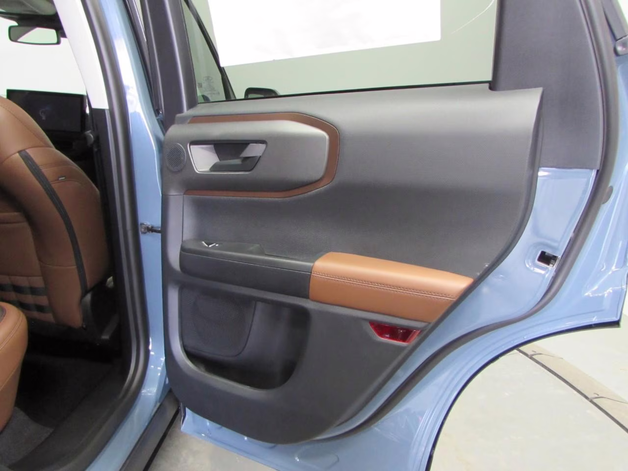 2026 Azure Gray Metallic Tri-Coat Ford Bronco Sport Outer Banks 4X4 SUV