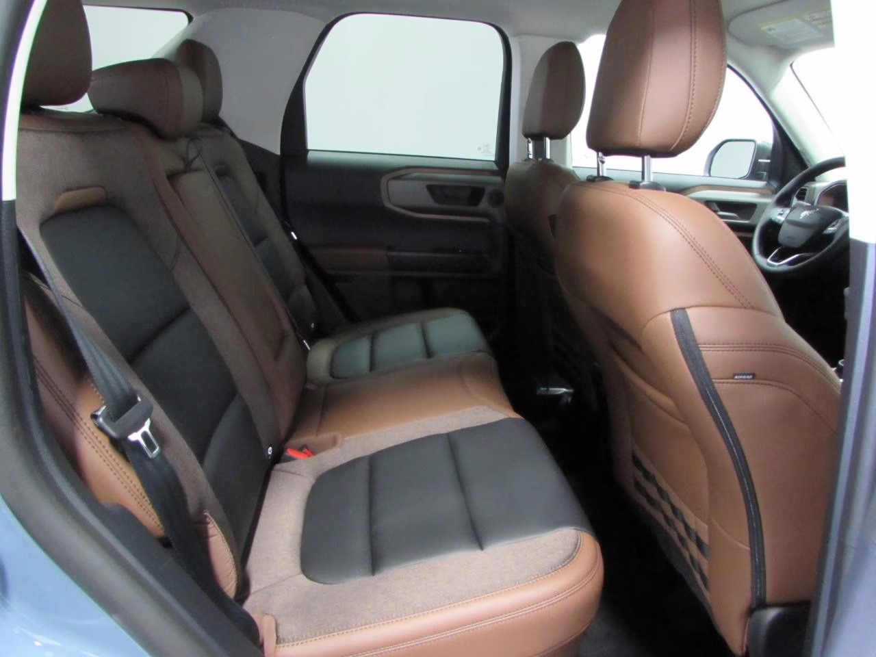 2026 Azure Gray Metallic Tri-Coat Ford Bronco Sport Outer Banks 4X4 SUV