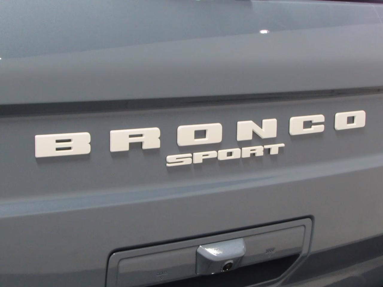 2026 Azure Gray Metallic Tri-Coat Ford Bronco Sport Outer Banks 4X4 SUV