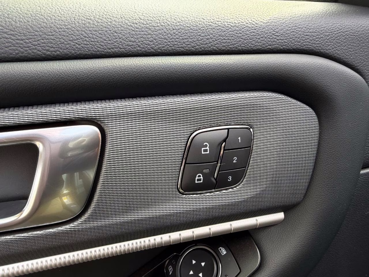 2026 Carbonized Gray Metallic Ford Explorer ST-Line 4X4 SUV