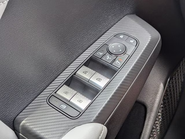 2025 Black Diamond Mitsubishi Outlander SE AWD SUV