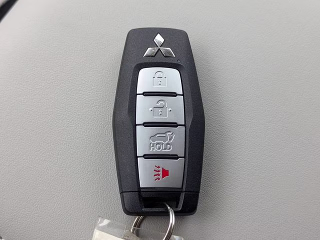 2025 Black Diamond Mitsubishi Outlander SE AWD SUV