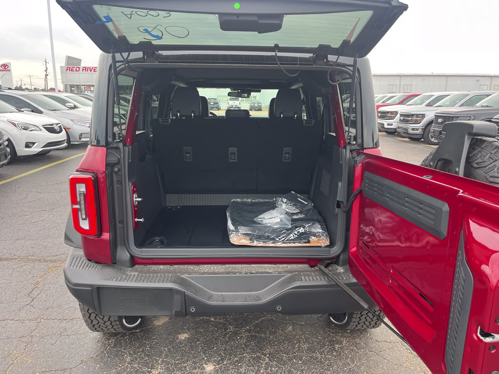2026 Ruby Red Metallic Tinted Clearcoat Ford Bronco Badlands 4X4 SUV