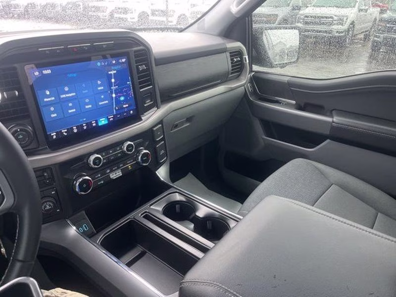 2024 Agate Black Metallic Ford F-150 XLT 4X4 Truck